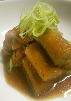 ごぼうと鶏もも肉のゴマ油香る♪煮物-レシピのメイン写真