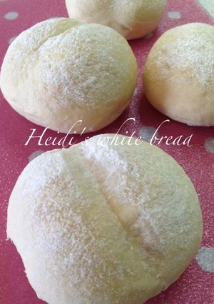 ハニーバターで白パン-レシピのメイン写真