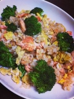 塩鮭とブロッコリーの炒飯☆-レシピのメイン写真