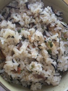 鉄分 ひじきとドライトマトの炊き込みご飯-レシピのメイン写真