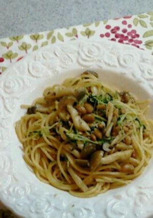 ヘルシー♡納豆と豆苗ときのこのパスタ♡-レシピのメイン写真