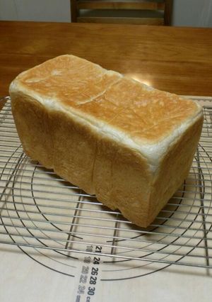 レトルトお粥でもっちり食パン♪-レシピのメイン写真