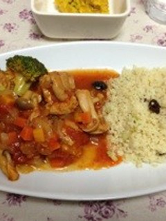 簡単!クスクスと鶏のトマト煮込み-レシピのメイン写真