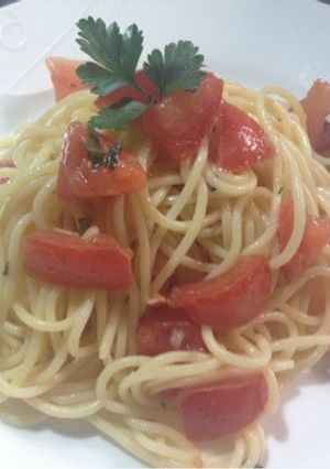 トマトとバジルの冷たいパスタ-レシピのメイン写真