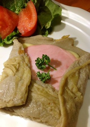 そば粉のガレット ハム＆チーズ-レシピのメイン写真