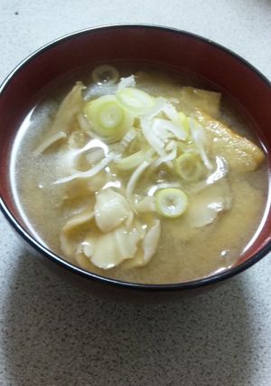 香りのいいまいたけのお味噌汁-レシピのメイン写真