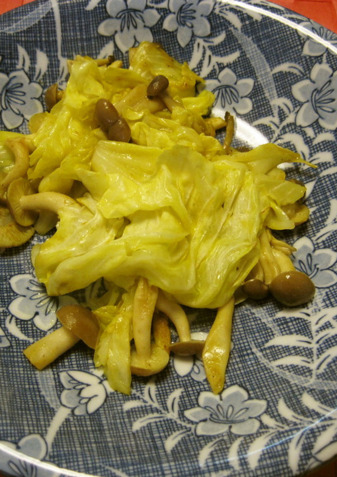 キャベツとしめじのカレー炒め-レシピのメイン写真