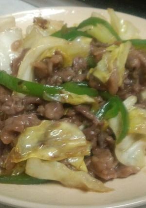 牛肉とキャベツのオイスターソース炒め-レシピのメイン写真