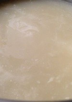 圧力鍋でつくる鶏ガラスープ（白濁）-レシピのメイン写真