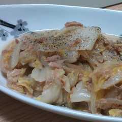 รูปของ フライパンまかせ☆白菜とツナの炒め煮