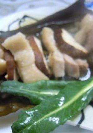 鶏胸肉と肉厚椎茸の昆布蒸し～簡単ヘルシー-レシピのメイン写真