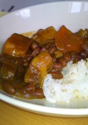 あずきもそのまま一緒に炊飯器で野菜カレー-レシピのメイン写真