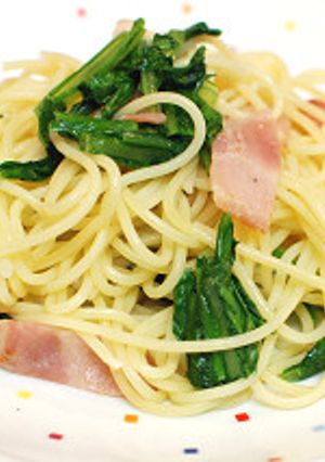 ゆーまい菜（油麦菜）のベーコンパスタ-レシピのメイン写真