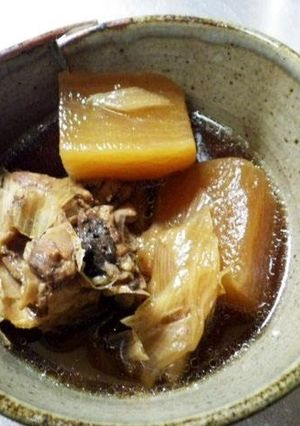新鮮な鰤カマと一緒に煮る葱大根-レシピのメイン写真