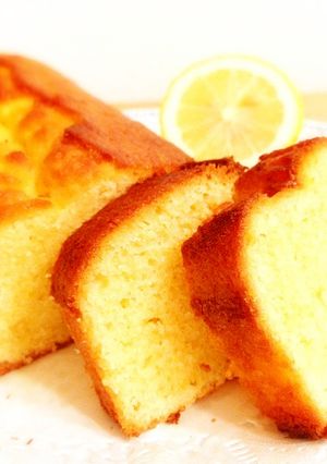 話題入り♡レモンのしっとりパウンドケーキ-レシピのメイン写真