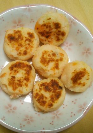離乳食後期♪煮物リメイクおやき-レシピのメイン写真