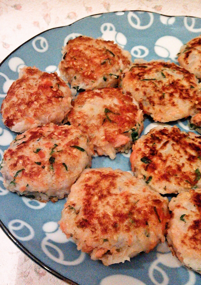 里芋と鮭フレークの焼き団子-レシピのメイン写真
