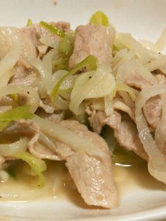 簡単!豚肉と大根のシンプル炒め-レシピのメイン写真