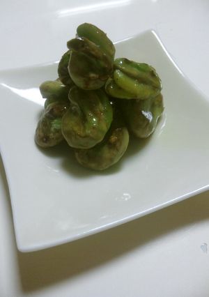 簡単☆皮ごとそら豆のカリカリピリ辛炒め-レシピのメイン写真