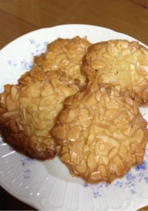 アーモンドのテュイル-レシピのメイン写真