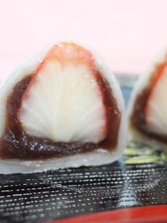 次の日も柔らかい♪ 苺大福-レシピのメイン写真