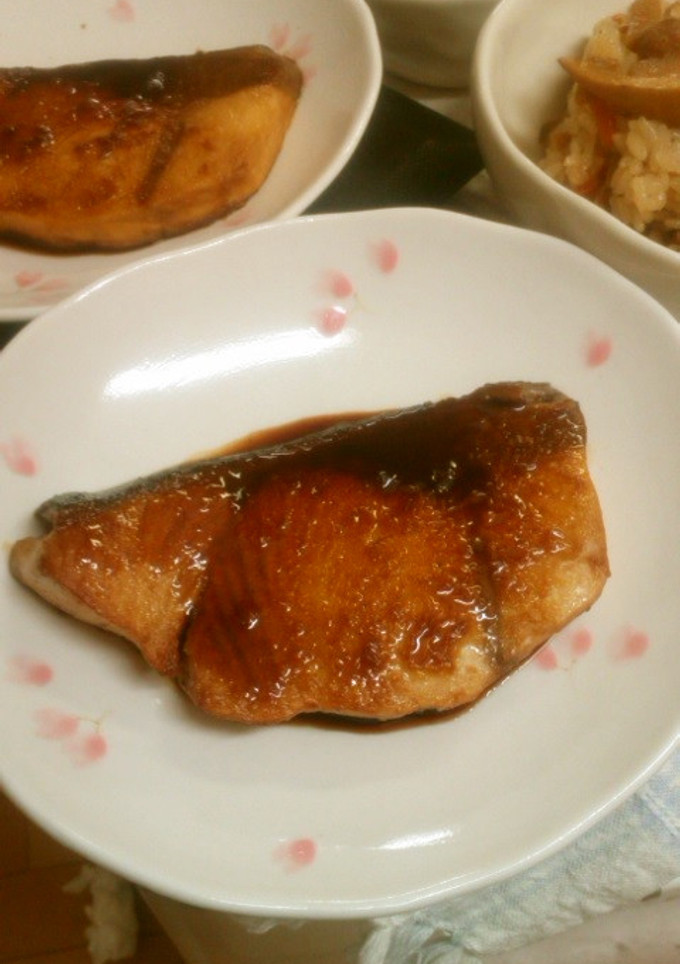 ぶりの照り焼き～こっくり旨～☆栄養士ママ-レシピのメイン写真