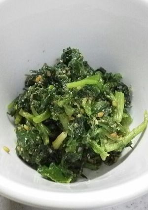 菊菜とほうれん草のゴマ和え-レシピのメイン写真