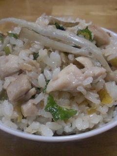 鶏ごぼうと大根葉の炊き込みご飯-レシピのメイン写真