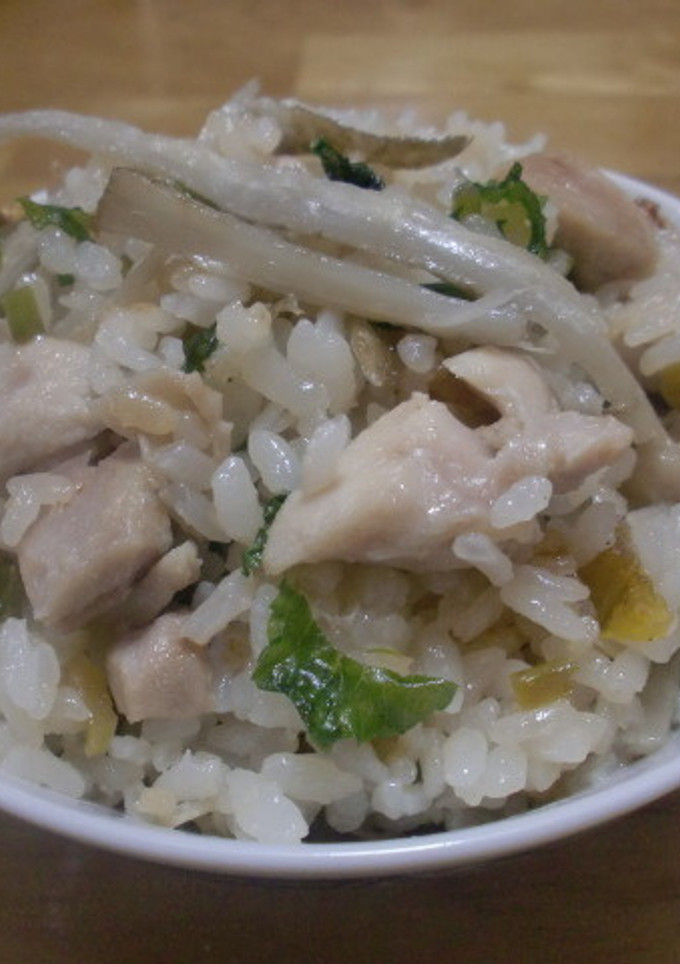 鶏ごぼうと大根葉の炊き込みご飯-レシピのメイン写真