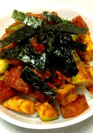 アボカドスパムのユッケ丼-レシピのメイン写真