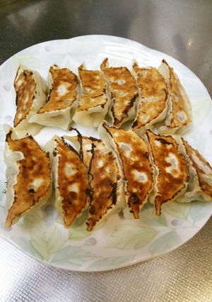 春キャベツとしょうがたっぷり　焼き餃子-レシピのメイン写真