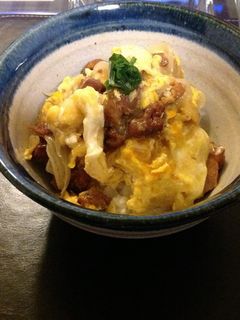 お昼ごはん:簡単・缶詰め・焼き鳥親子丼-レシピのメイン写真