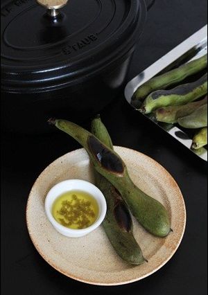 ストウブ料理「焼き空豆」-レシピのメイン写真