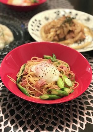 ベーコンとアスパラのパスタ 温玉のせ-レシピのメイン写真