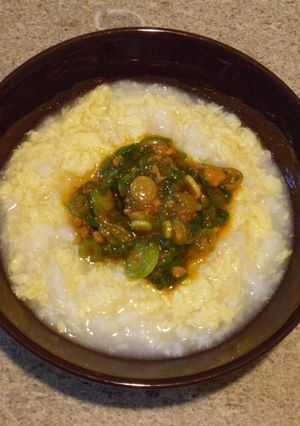 冷し玉子粥 with 麻婆葱-レシピのメイン写真