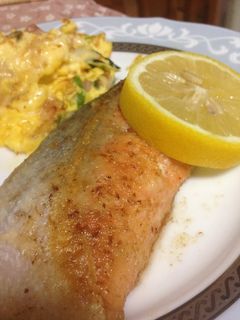 レモン付き鮭のムニエル-レシピのメイン写真
