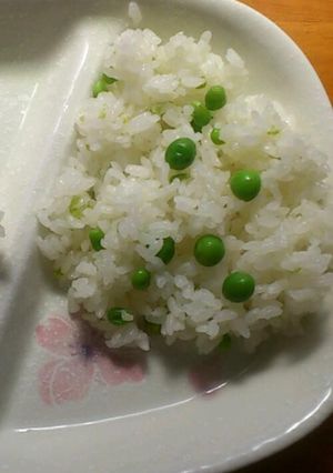 グリーンピースごはん-レシピのメイン写真