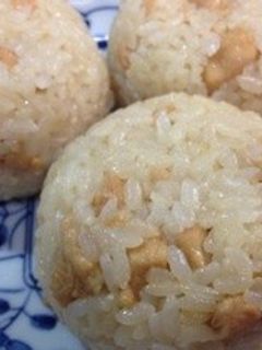 肉めし(おにぎり)-レシピのメイン写真