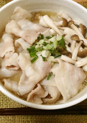 簡単♪豚バラ肉たっぷり♪肉うどん-レシピのメイン写真