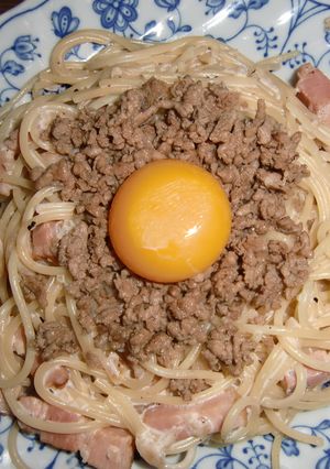 月見そぼろパスタ（カルボナーラ風）-レシピのメイン写真