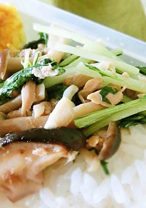 【冷蔵庫掃除】水菜ときのこのツナ炒め-レシピのメイン写真