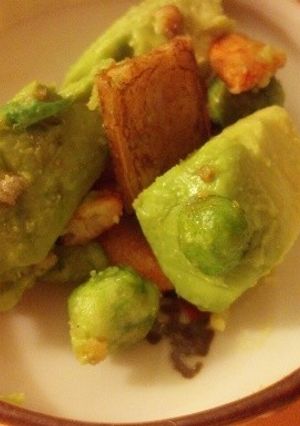 アボカドとわさび豆のおつまみ-レシピのメイン写真