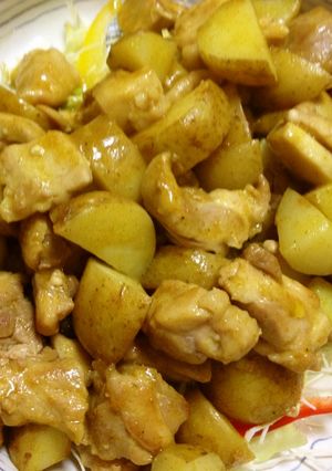 新じゃがと鶏肉のカレー炒め-レシピのメイン写真