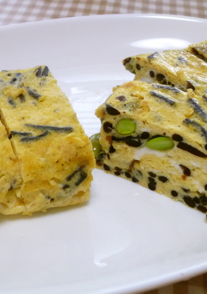 枝豆とひじきの卵焼き-レシピのメイン写真