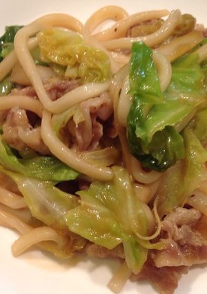 新玉ねぎと春キャベツのすき焼きうどん-レシピのメイン写真
