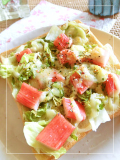 かにかま×レタスのスパイシートースト-レシピのメイン写真