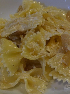 ペコロスとクリームチーズのパスタ-レシピのメイン写真