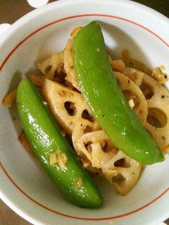 スナップえんどうとれんこんのニンニク炒め-レシピのメイン写真