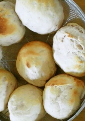 米粉苺パン(改良中①)-レシピのメイン写真