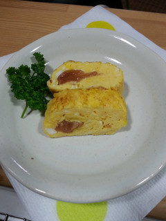 ご飯がススム♪梅干し入り卵焼き♪-レシピのメイン写真